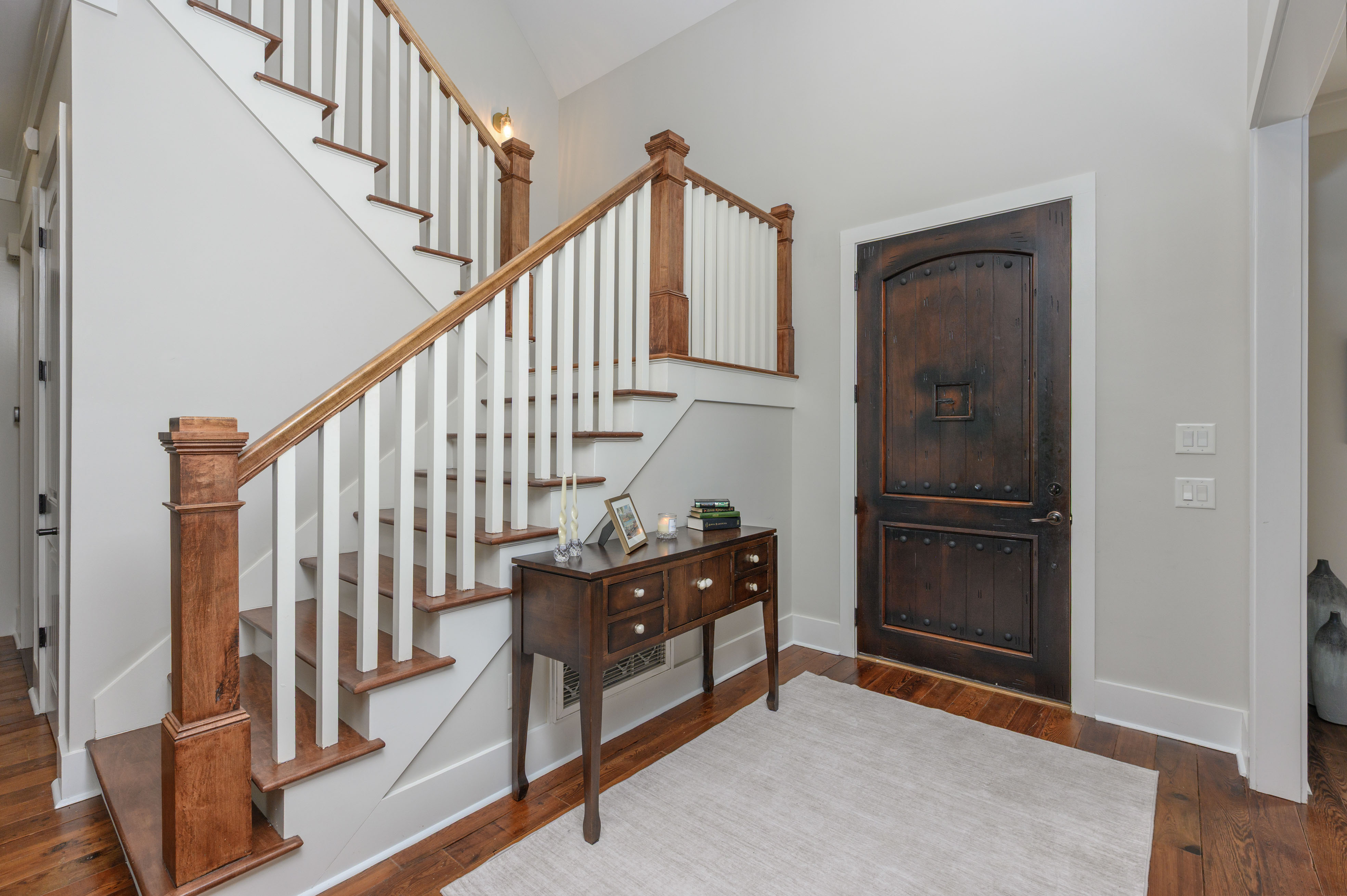 1030 Monfort Court image 5